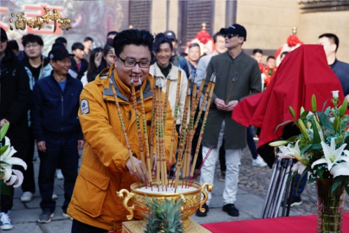 电影《酒仙神探》横店开机 酒仙探案破解天机