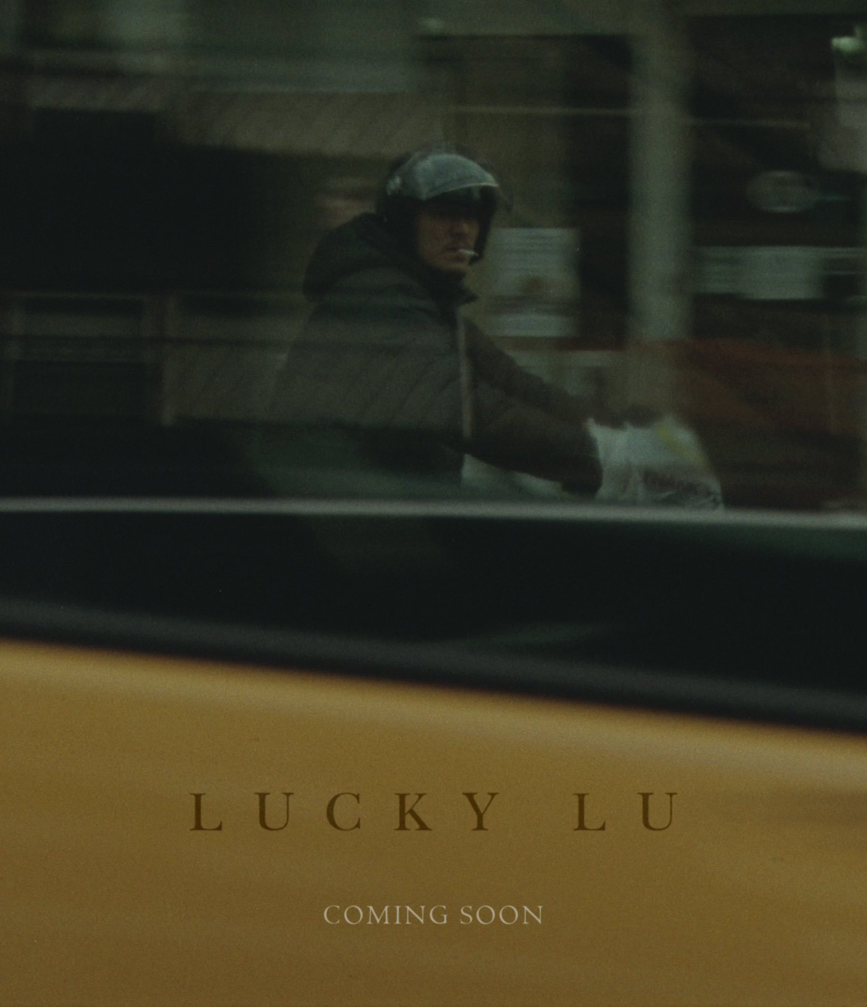 张震《Lucky Lu》首曝海报 入围戛纳导演双周单元